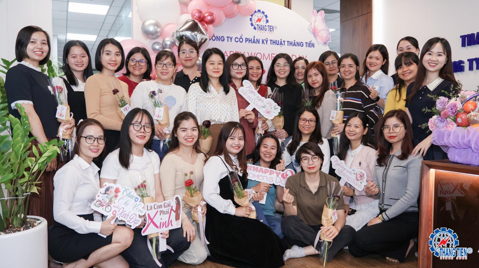 THĂNG TIẾN RỰC RỠ SẮC HOA CHÀO MỪNG NGÀY QUỐC TẾ 8/3